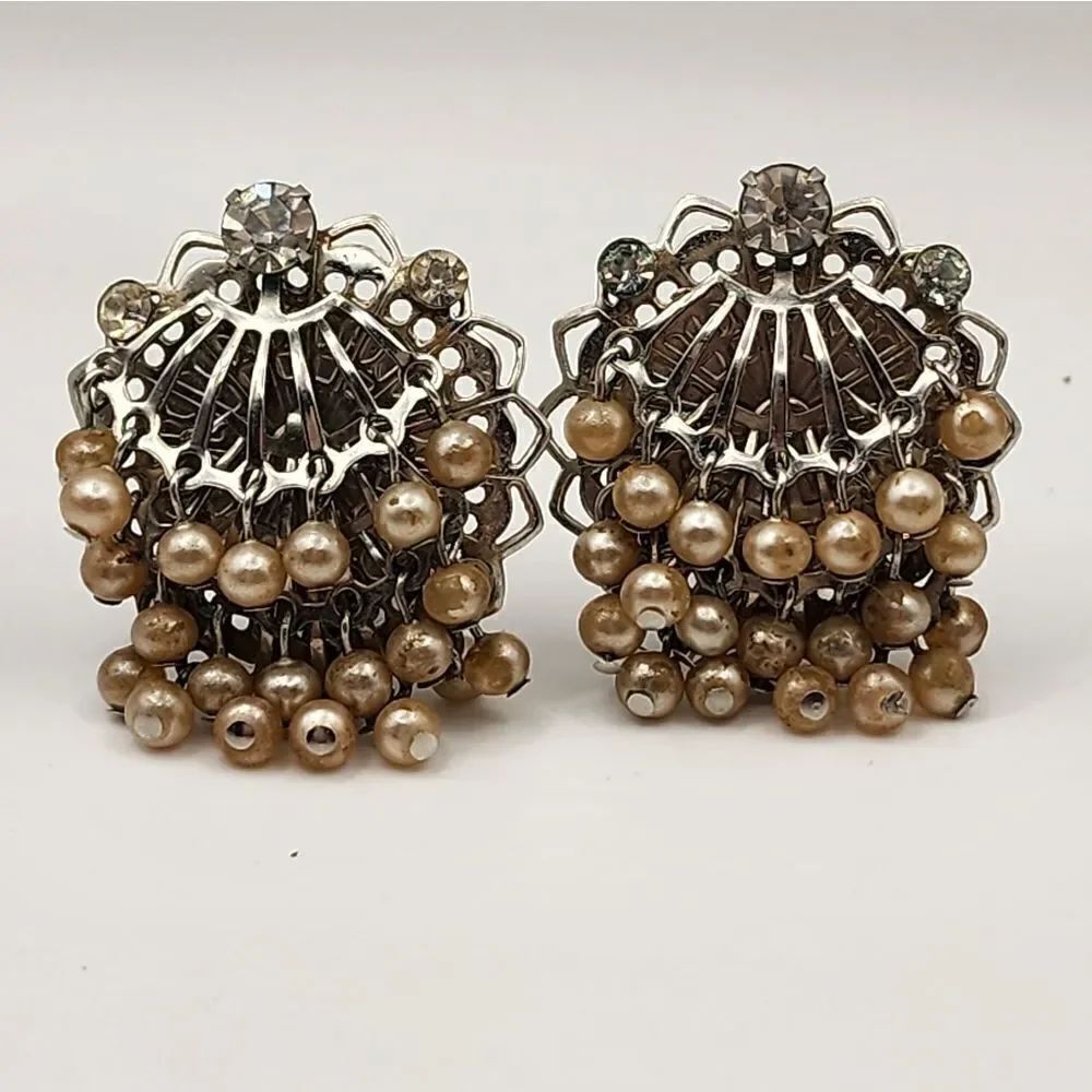 Vintage Clear Rhinestone And Cream Beads Waterfall Large Clip On Earrings